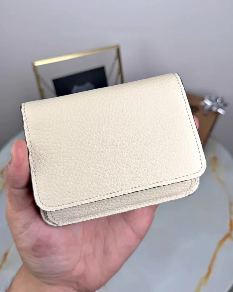 Leather Card Holder — Beige, Guti, 2098 — product view 1