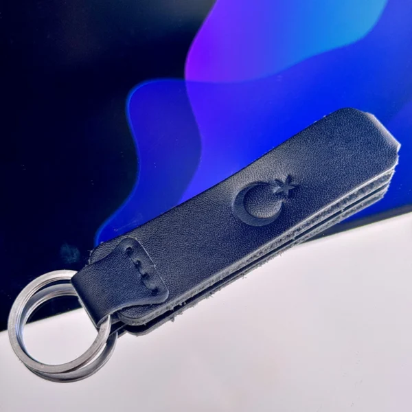 Plain Leather Keyring — Black — product view 1