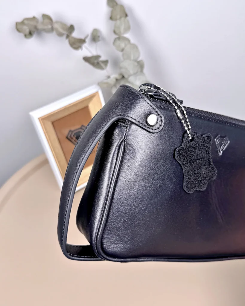 Men's Leather Handbag — Glossy Black, 2101 — product view 2