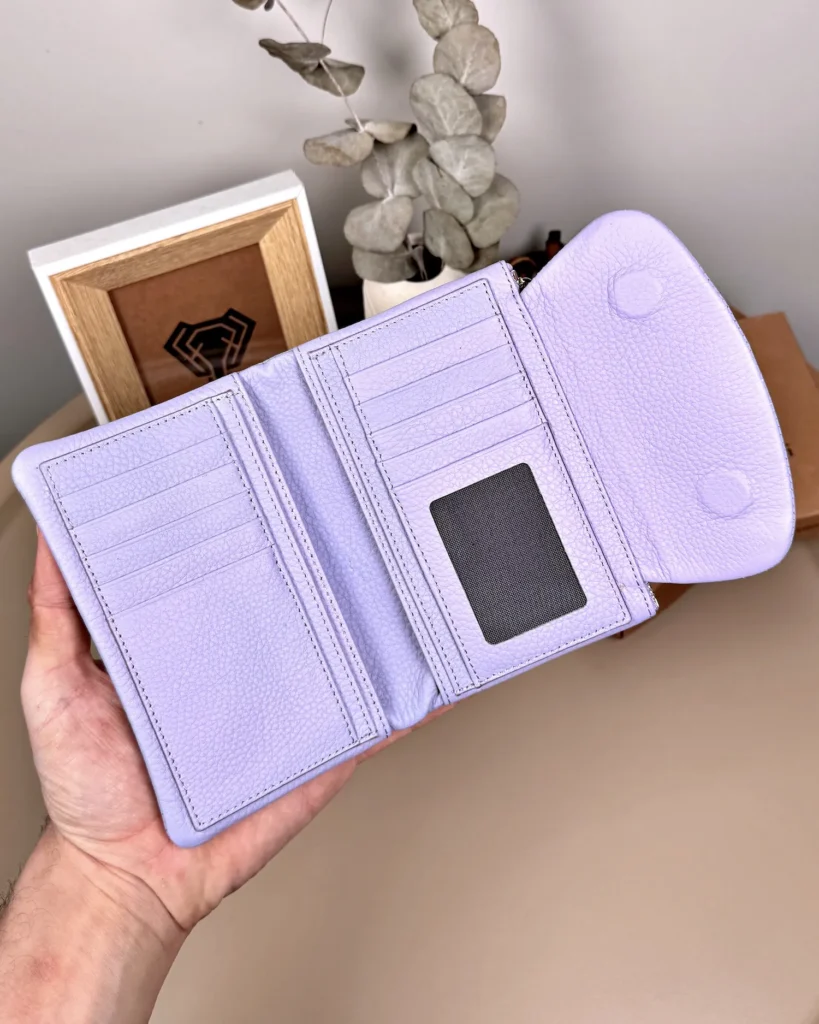 Compact Women's Leather Wallet — Lilac, 2064 — product view 2