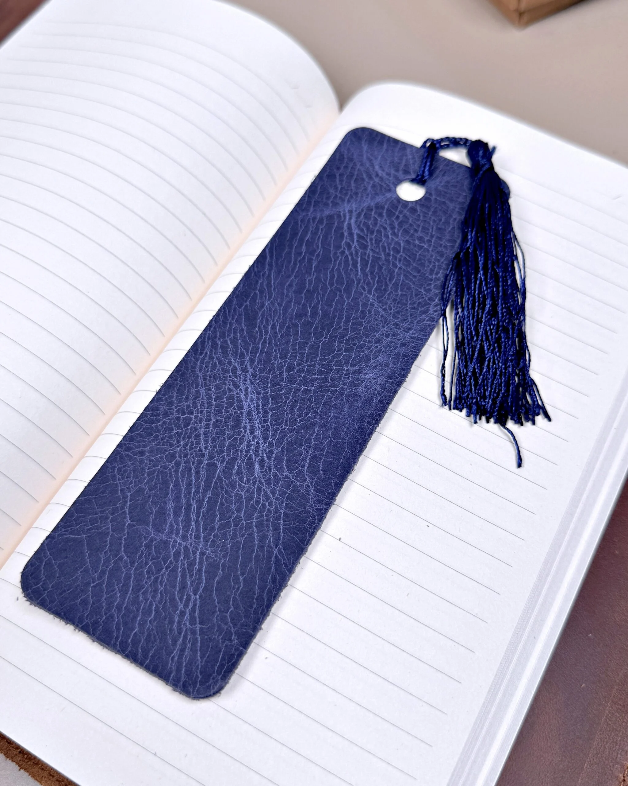filderi-155949-c557cbee7091 Leather Bookmark — Navy — product view 1