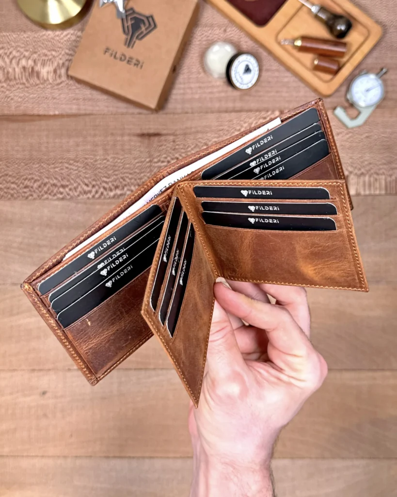 Butterfly Men's Leather Wallet — Hazelnut Brown, 2145 — product view 1