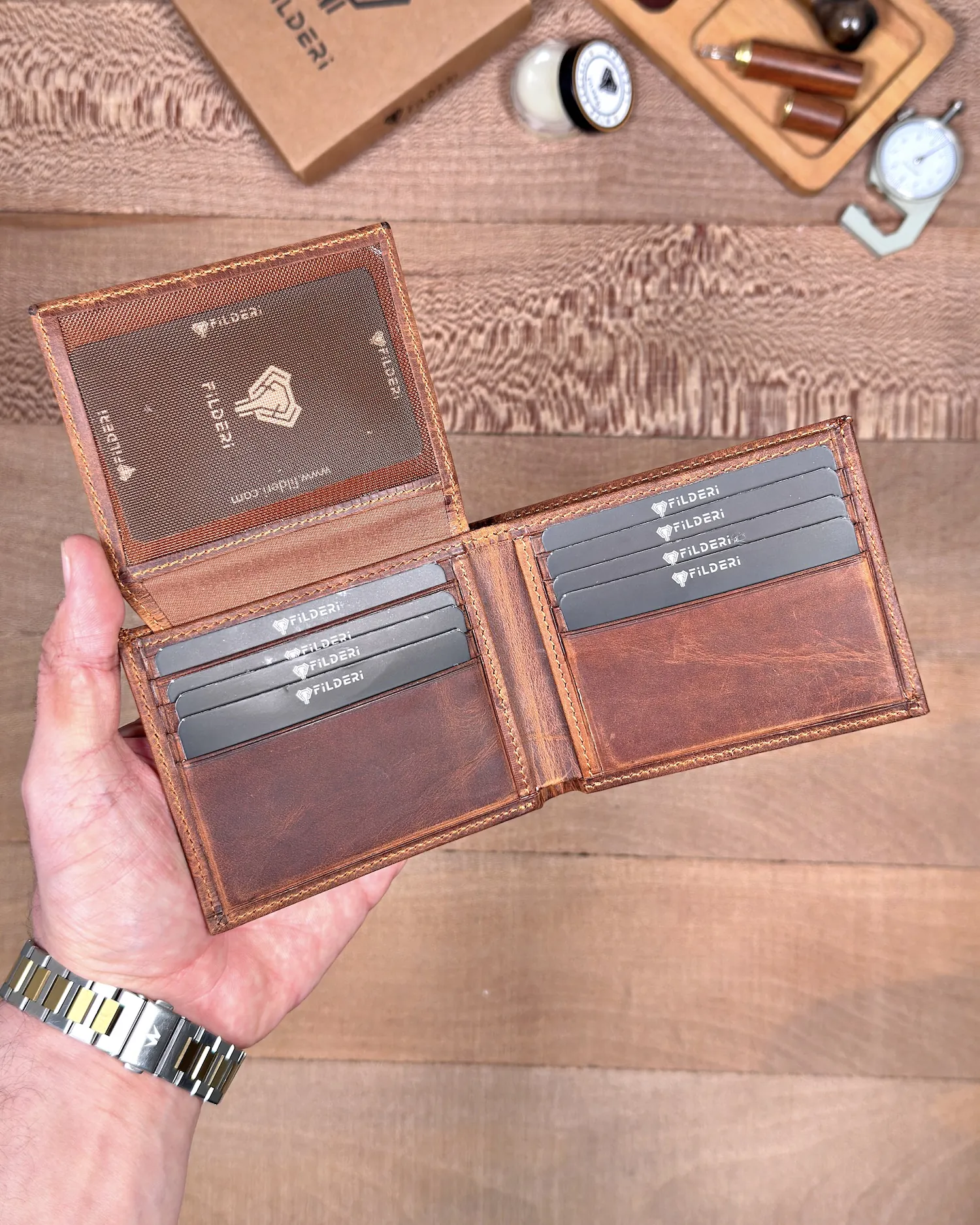 filderi-182277-3c35c16d00fa Men's Leather Wallet — Hazelnut Brown, 2146 — product view 1