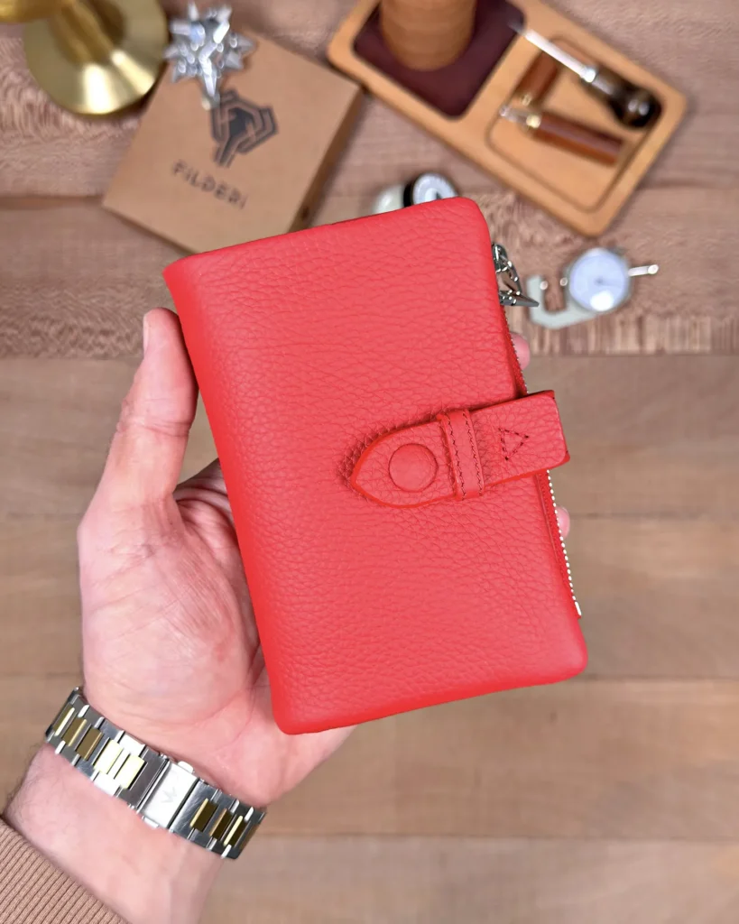 Compact Women's Leather Wallet — Red, 2149 — product view 2