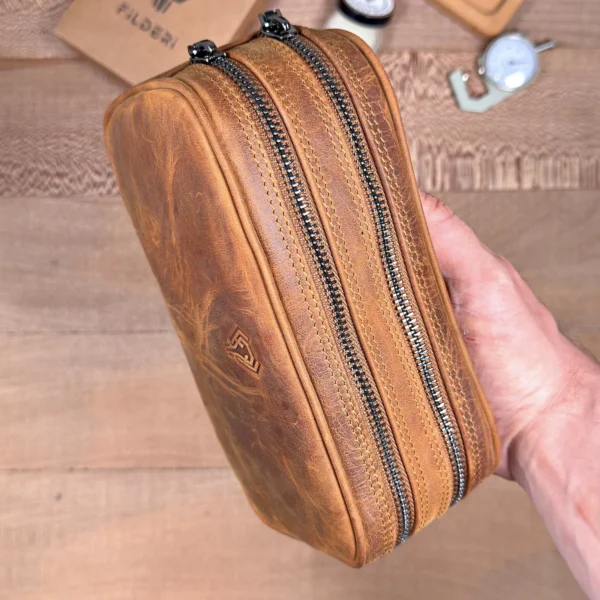 Compact Leather Handbag — Hazelnut Brown, 2153 — product view 1