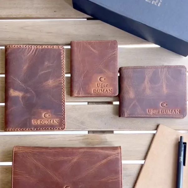 Magnetic Leather Gift Set — Hazelnut Brown — product view 1