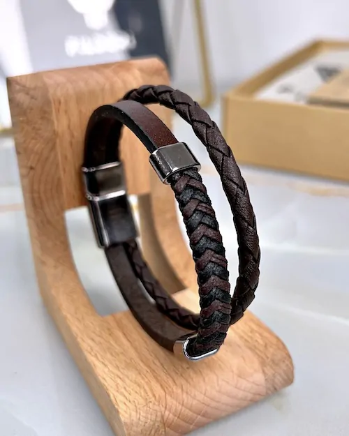 Magnetic Bracelet — Brown — product view 1