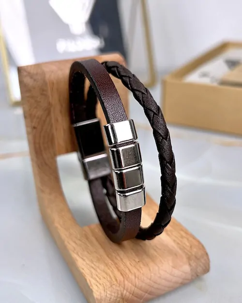 Magnetic Bracelet — Brown — product view 1