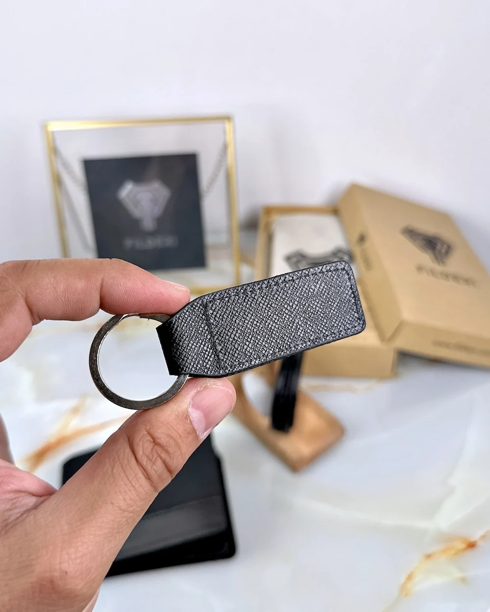 filderi-49845-0f39b02ab436 Premium Keyring — Black — product view 1