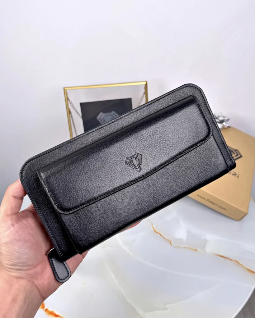 Men's Leather Handbag — Black, 2082 — product view 1